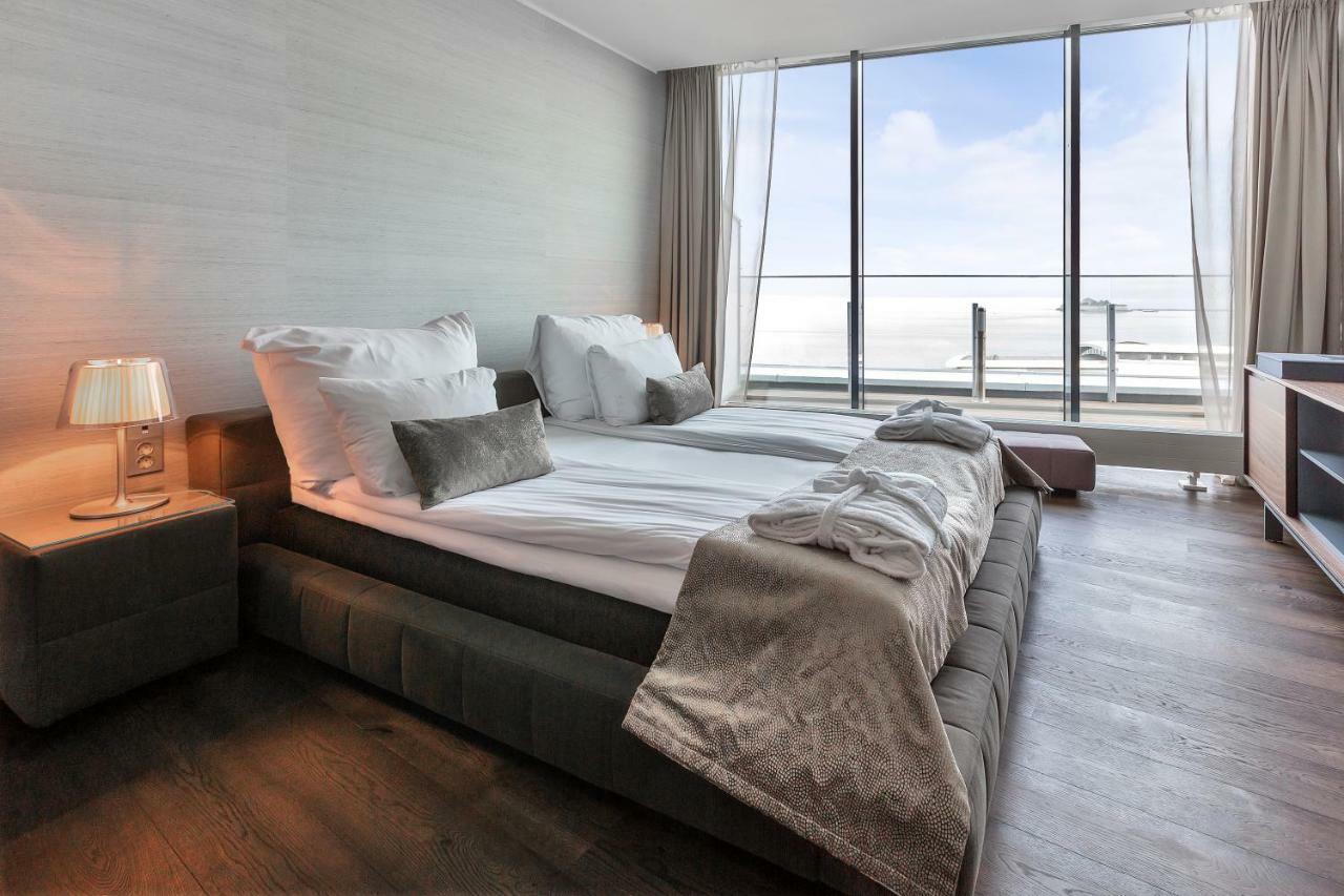 Clarion Hotel 4*